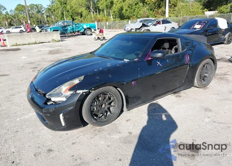 2018 Nissan 370Z z USA, uszkodzony, nr VIN JN1AZ4EH2JM571096